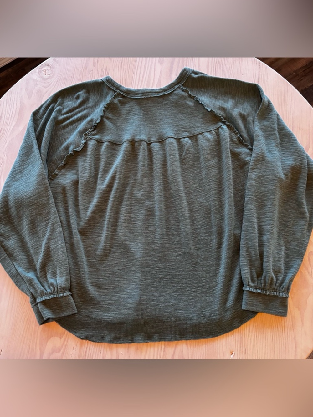 Pilcro Light Teal Raglan Shirt With Ruffle Detailing Size Large - Picture 4 of 5